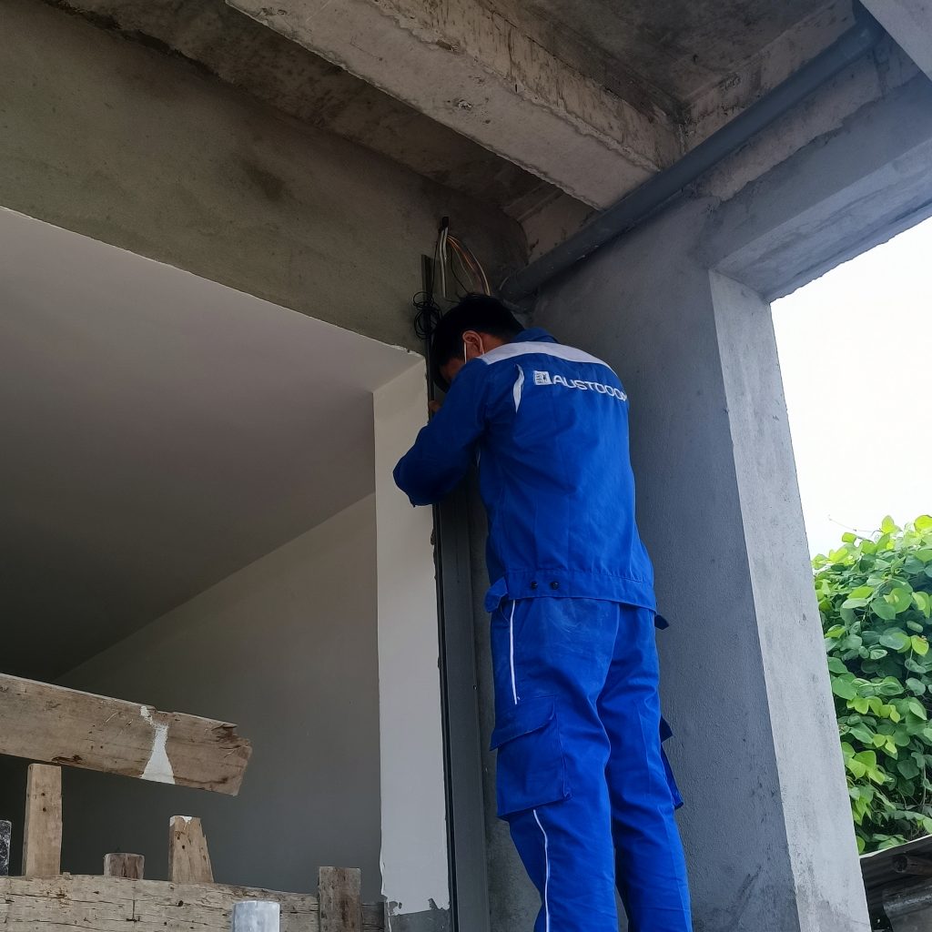 Công Trình Cửa Cuốn E51 Diên Hồng Cẩm Lệ