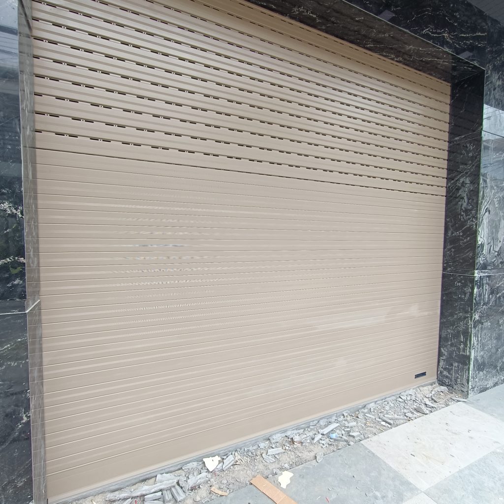 cửa cuốn khe thoáng M70 Cẩm Lệ Đà Nẵng